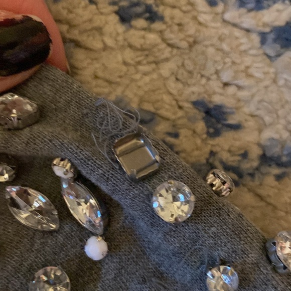 Express Embellished sweatshirt - Picture 3 of 4